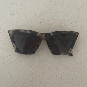 Illesteva Lisbon Sunglasses